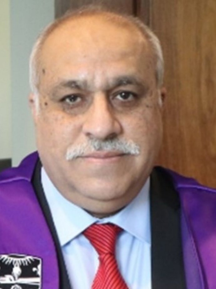 Osman M Yusuf Osman M Yusuf